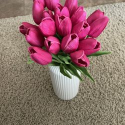 Fake Tulip Flowers With Plastic Vase 