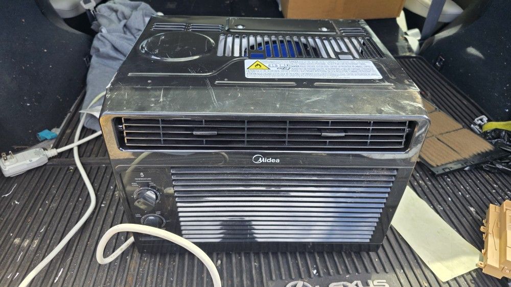 Midea 5,000 BTU 150 sq. ft. Mechanical Window Air Conditioner, Black, MAW05M1WBL