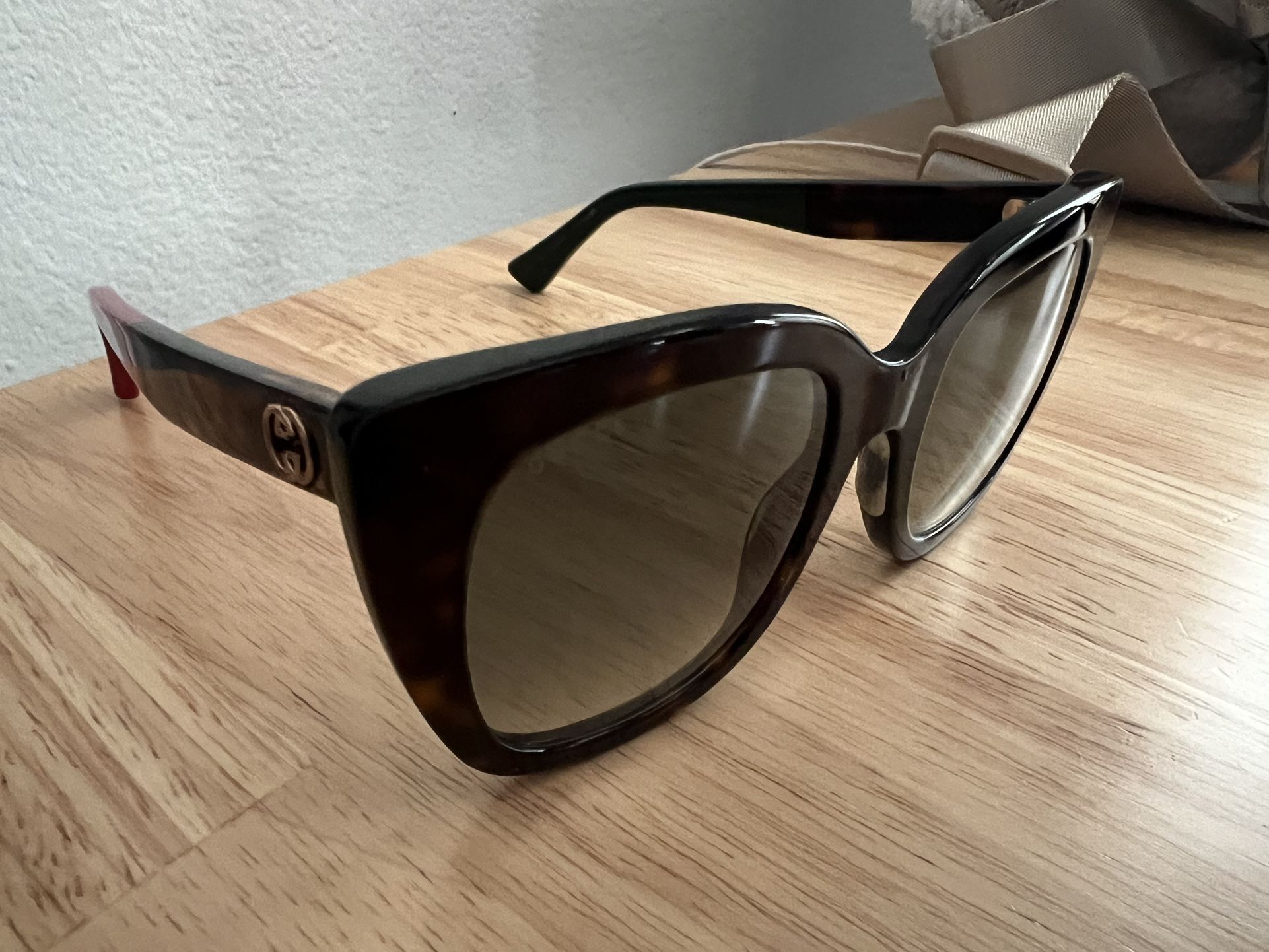 Gucci Sunglasses (model GG0163S)