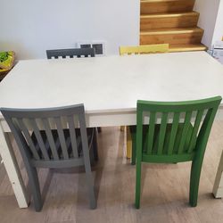 Craft Desk And 4 Chair