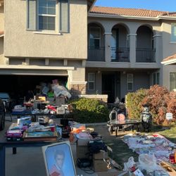 Estate Sale Five Bedroom Home..cheap Everything For Sale 