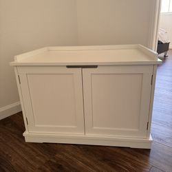 Cat litter box furniture 