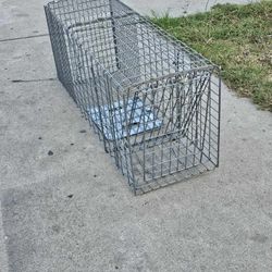 SMALL ANIMAL TRAP