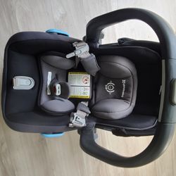 Uppababy V2  Mesa Infant Car Seat & Base 