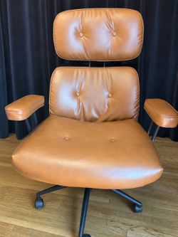 Faux Leather Office Chair - Wide Seat