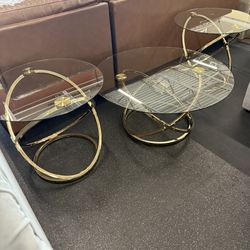 3 Pac coffee table set on Sale