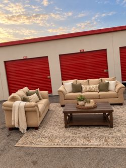 Give your living room a fresh, cozy look with this beautiful beige sofa set! 🤎 Featuring a timeless design, comfortable cushions, and a neutral color