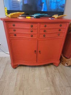 Mueble Rojo De Madera