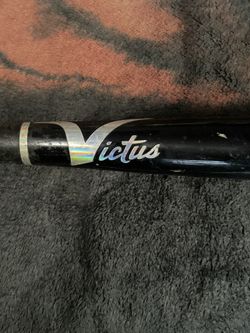 Victus Wood Bat