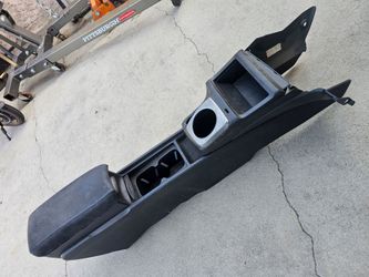 Honda Civic 2006 - 2011 Coupe 2 Doors Center Console Complete Great Condition..