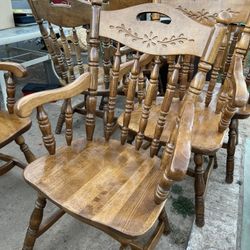 Vintage Table With 6 Chairs