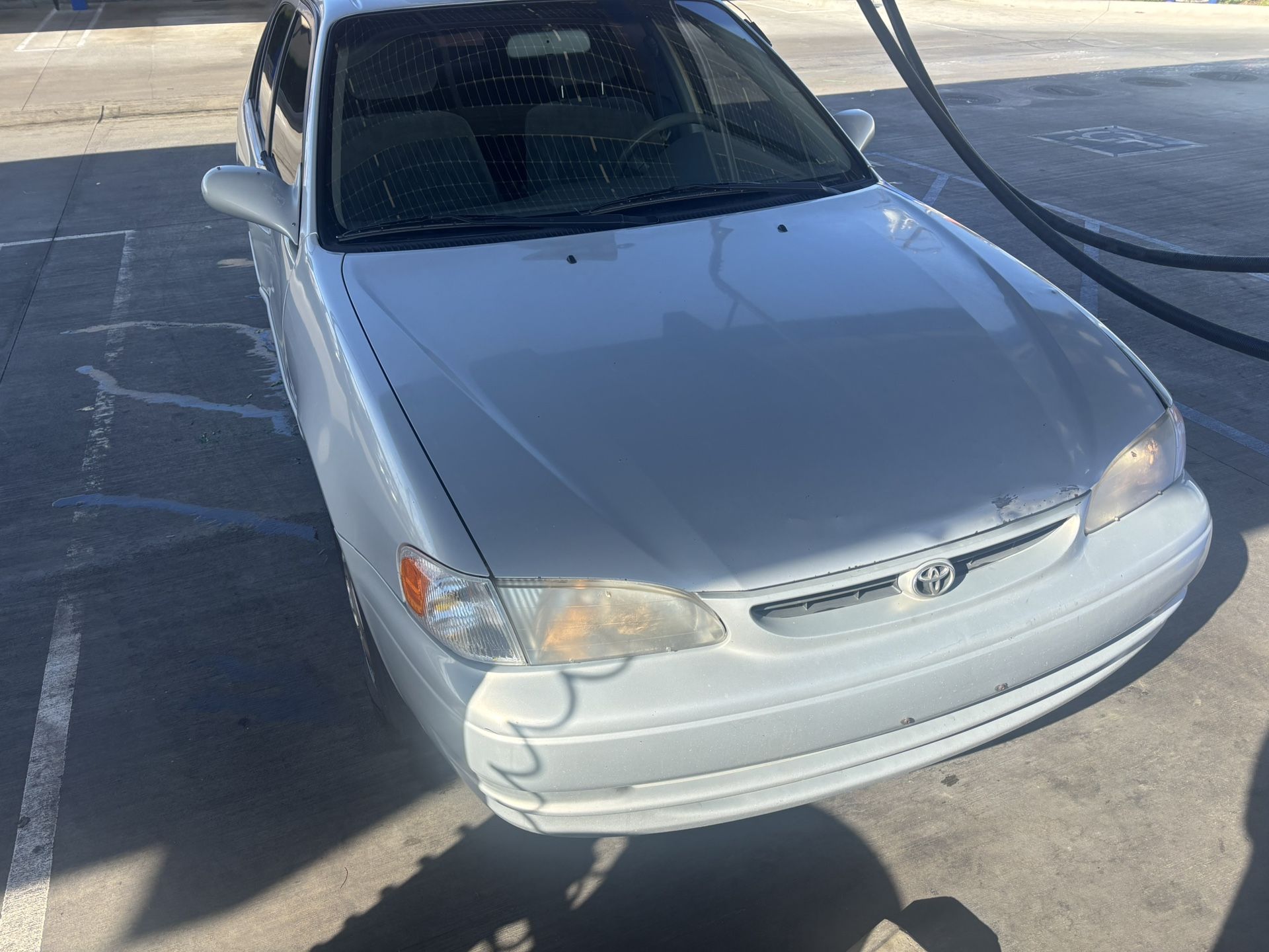 2000 Toyota Corolla