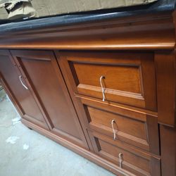 Bathroom Vanity 48 In WITH WATER DAMAGE ON THE SIDES TOP NOT INCLUDED 