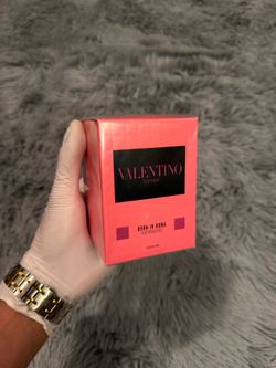 Valentino Born In Roma Extradose