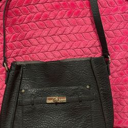Black Purse 