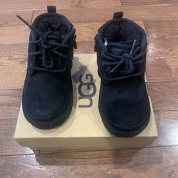 Baby Uggs boots ( Black )  Size 9