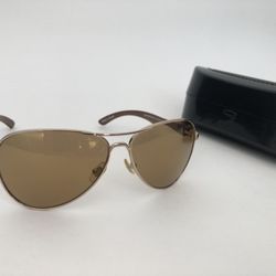 Unisex Mormaii Sunglasses. Color is Brown / Tan. Made from durable materials and construction. 100% UV Protection.