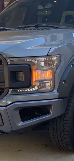Front lights Ford F-150 FX4 Original 2019