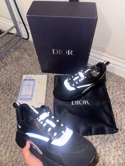 Dior b22 size 10M
