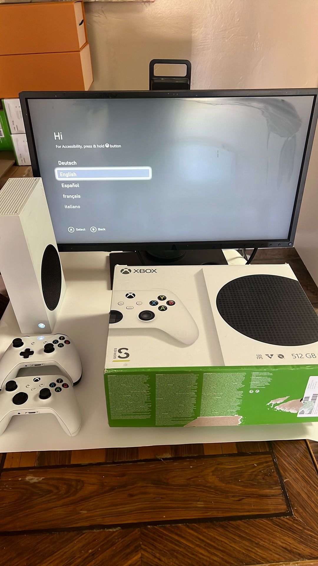 Xbox Series S White With 3 Controllers