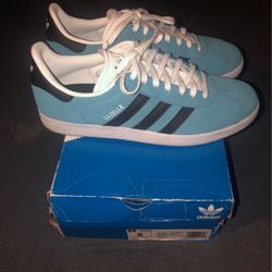 Adidas’s MNS Gazelle Sneakers Slightly Worn SZ 8 