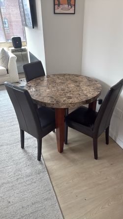 Round Dining Table - Pickup Only