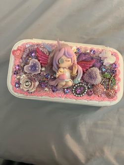 Animated jewelry box