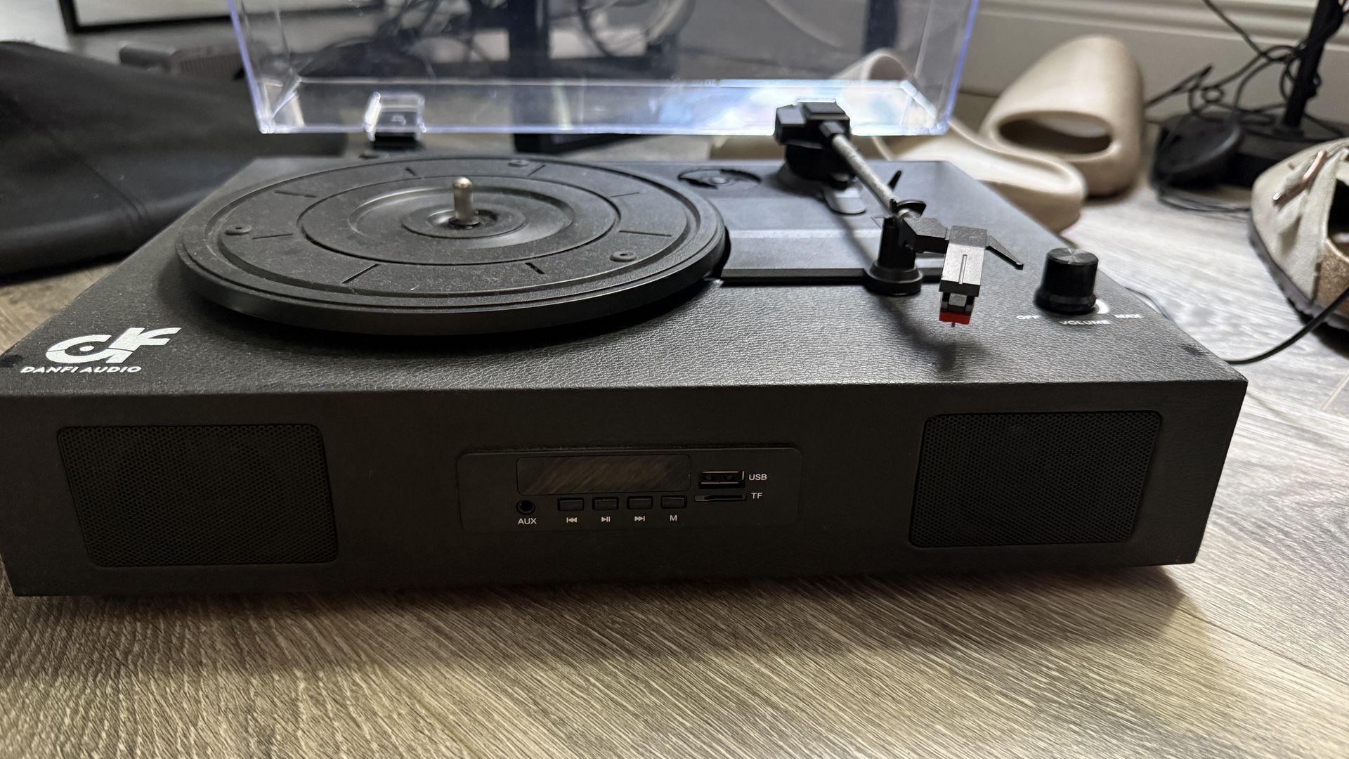 Vinyl Player