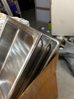 Deep tray pan