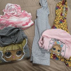 sweaters 
