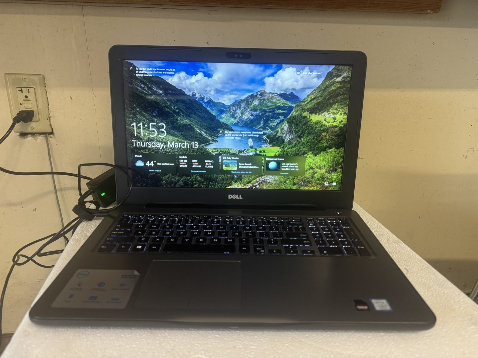 $300 Dell Inspiron 15 5000 Series