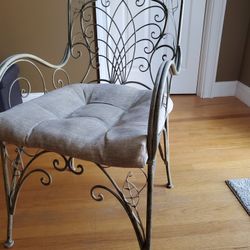 Cream Iron Chairs. Set Of 4