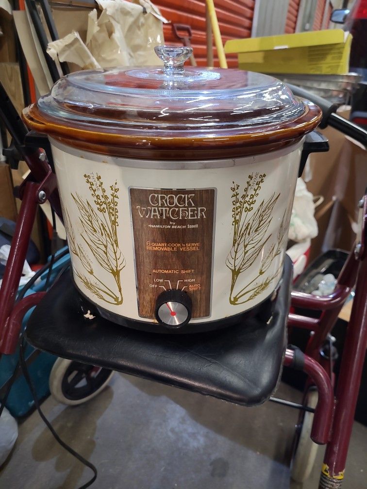 CROCK POT By Hamilton Beach Scoville For $10.00