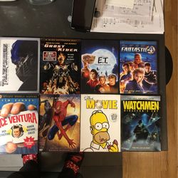8 Favorites  Movie Collection Set
