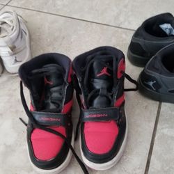 Kids Jordans/Nike's