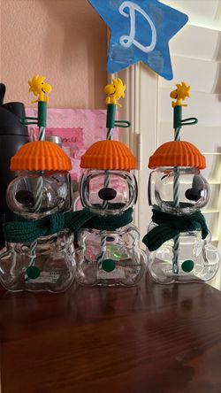 Starbucks Peanuts Snoopy Glass Cup with Straw