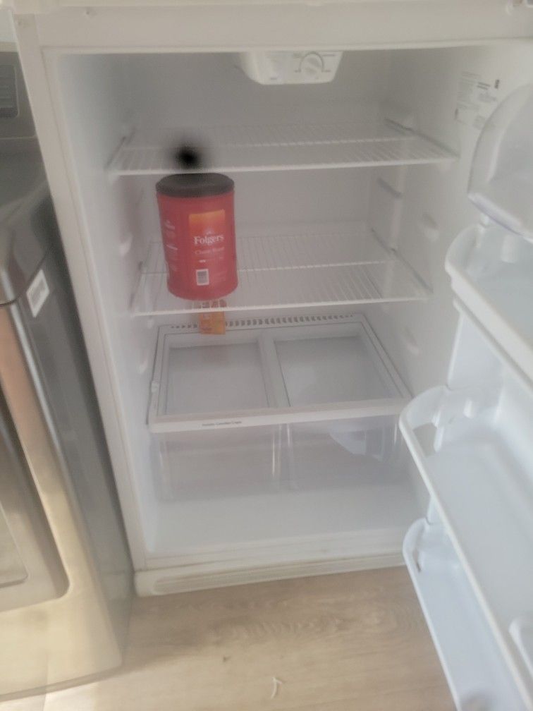 Kenmore Refrigerator