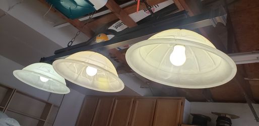 Pool Table  Light 