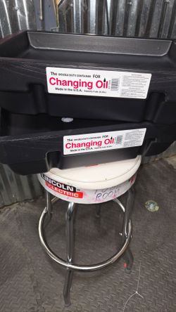 Oil drain containers