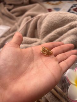 Gold nugget ring