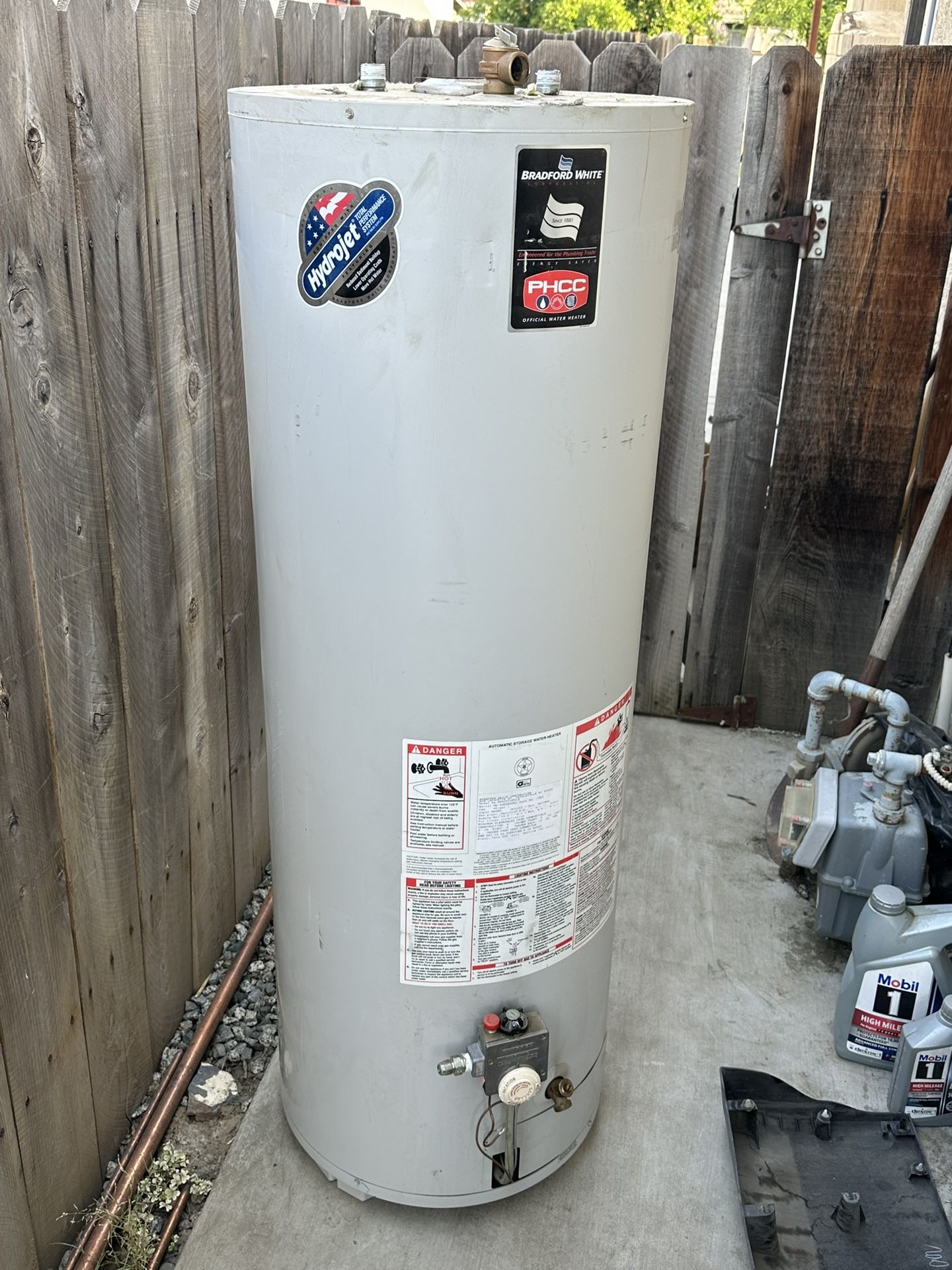 40 Gallon Water Heater