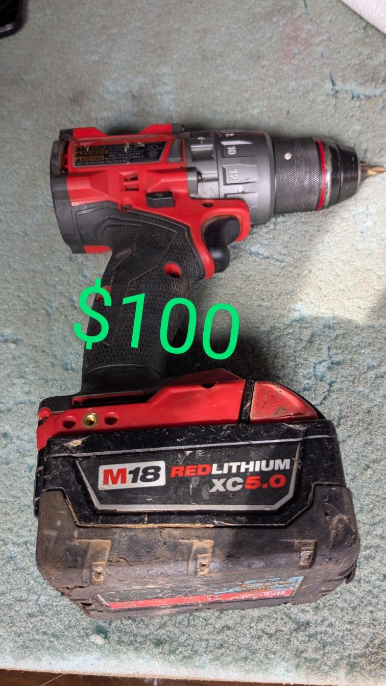 Milwaukee FUEL Hammer Drill Driver 1/2 In XC5.0 BATTERY