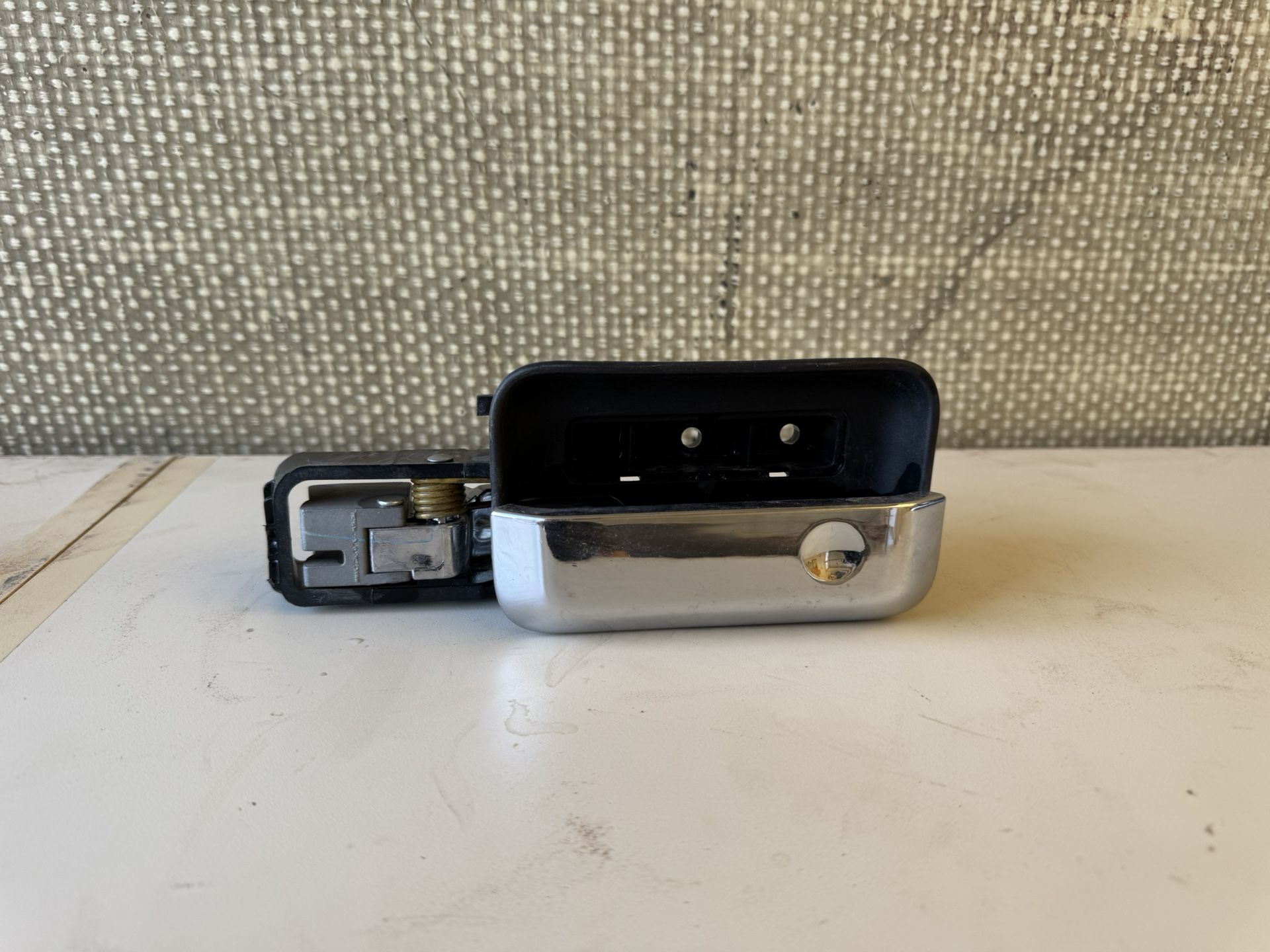 04-08 Ford F150 Interior Door Handle Driver Front