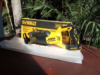 DeWalt 20v XR. New sawzall. Brushless. Motor.