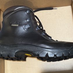 Men’s Hiking Boots
