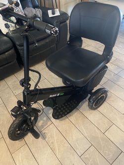 Mobility scooter