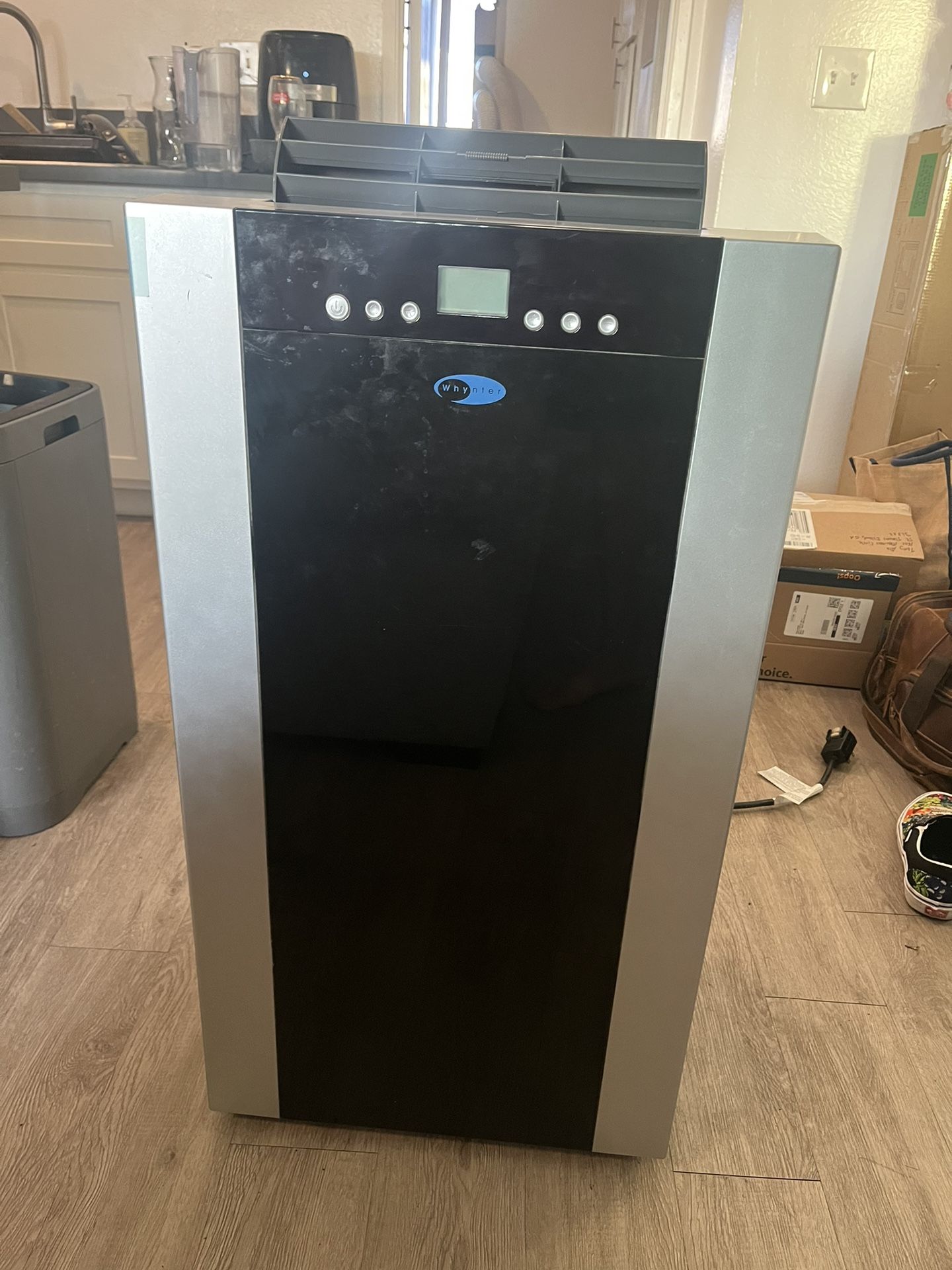 Portable Air Conditioner, Heater, Humidifier All In One Unit