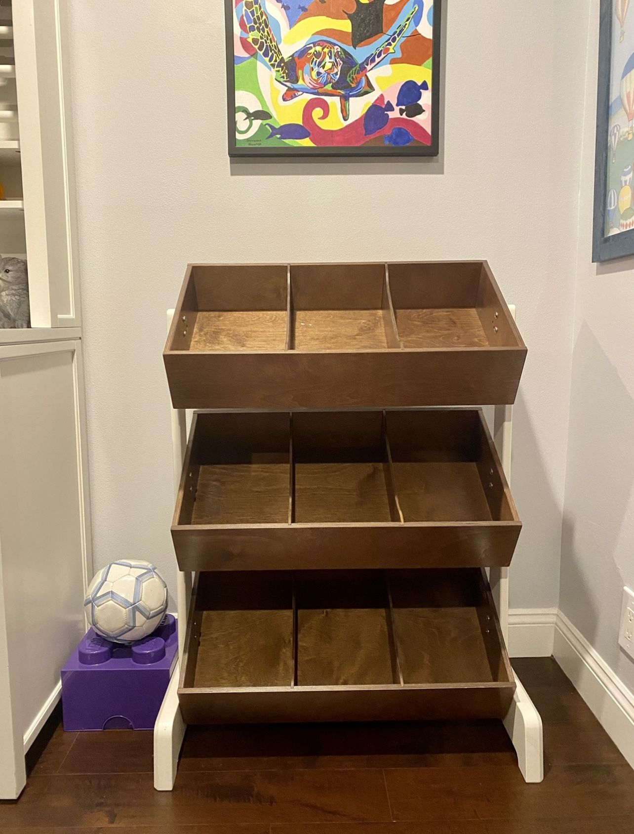 Oeuf Toy Store (storage)