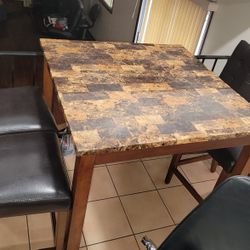 Theo Brown 5 Piece Counter Height Dining  Set $450 OBO