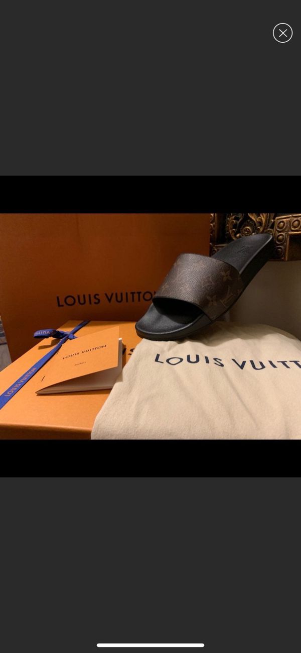 Louis Vuitton slides size 12 in men’s for Sale in Dallas, TX - OfferUp